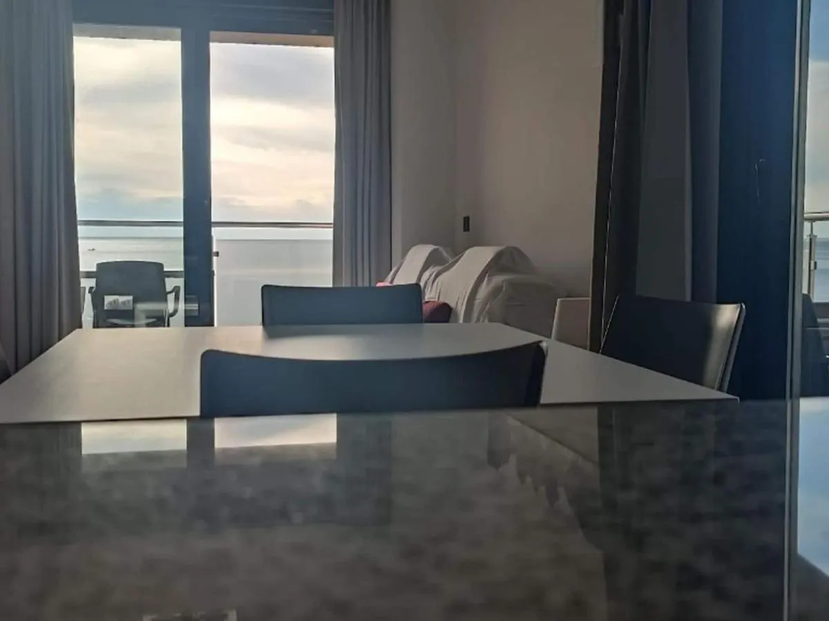 Apartment Belvilla By Oyo Apartamento Con Patio Fuengirola