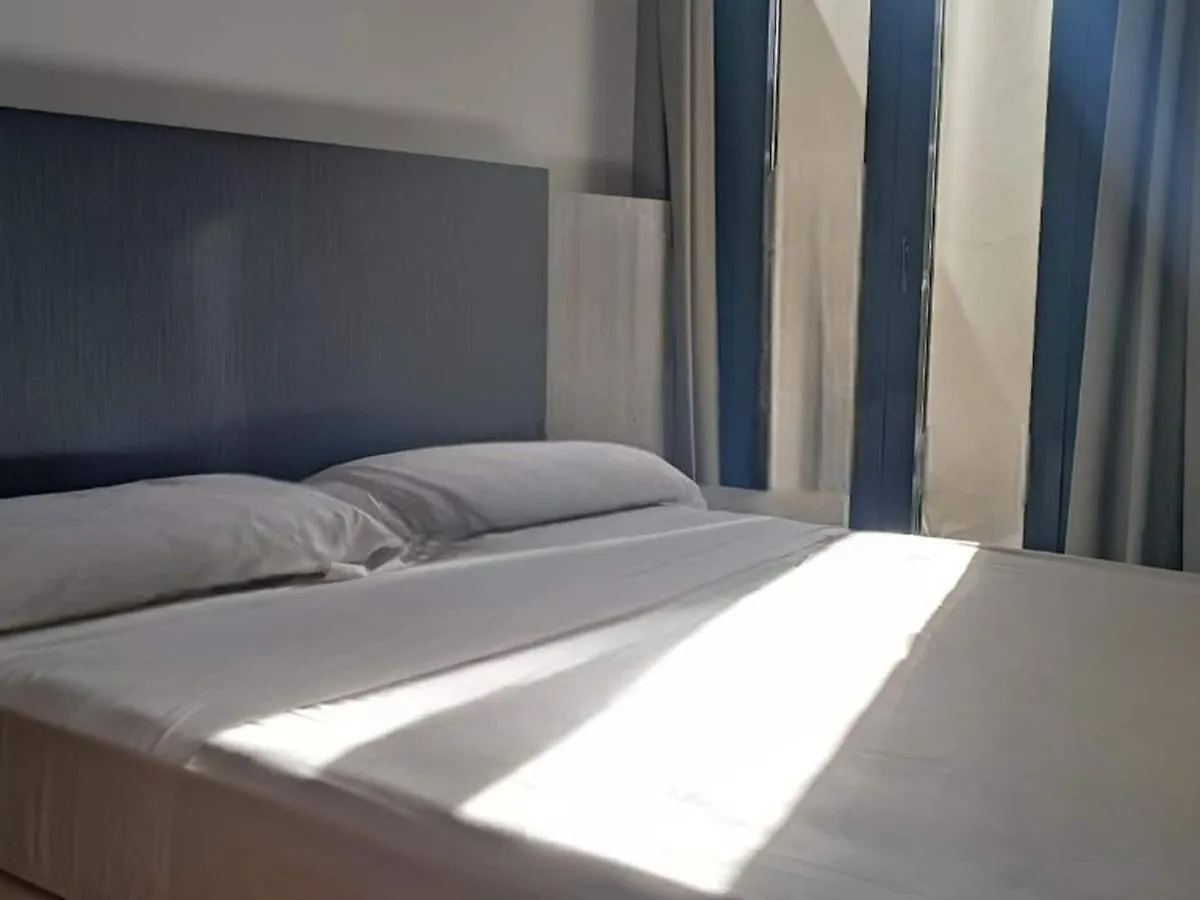 Belvilla By Oyo Apartamento Con Patio Fuengirola 0*,  Spain